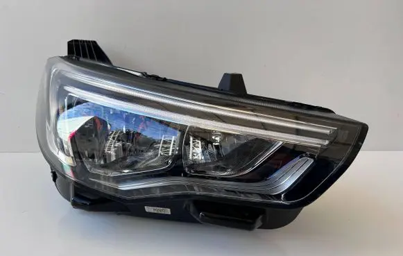 Opel Grandland X Headlight/headlamp YP00015580