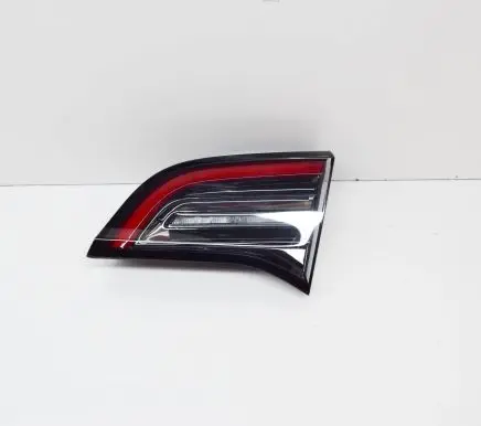 Tesla Model Y Tailgate rear/tail lights 150208900B