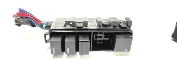 Mazda 2 Fuse module
