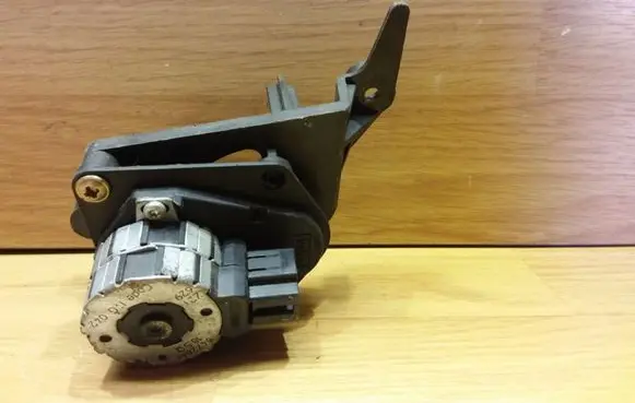 Peugeot 406 Air flap motor/actuator 847264A