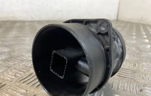 Mercedes-Benz E W212 Mass air flow meter A6510900048 5WK97017 018010494