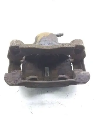 Nissan Qashqai+2 Front brake caliper