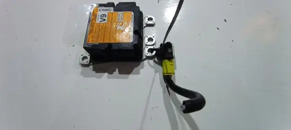 Nissan Juke I F15 Airbag deployment crash/impact sensor 985613JA0A