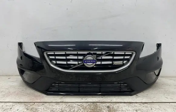 Volvo XC90 Front bumper 315498845