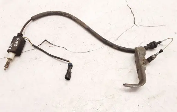 Opel Corsa B Throttle cable 90411033