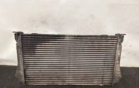 Toyota Avensis T270 Intercooler radiator JD1271004970
