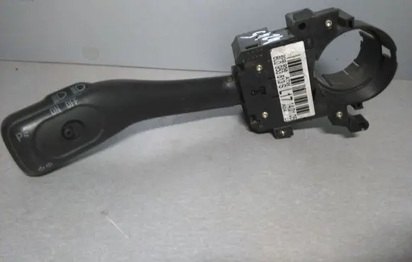 Volkswagen PASSAT B5.5 Indicator stalk 8L0953513S