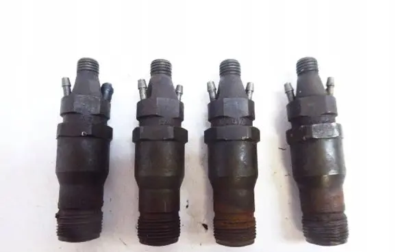 Mercedes-Benz C W202 Fuel injector