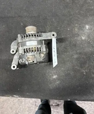 Ford Focus C-MAX Generator/alternator 1042105800