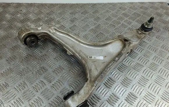 Maserati Levante Front lower control arm/wishbone 06701063620