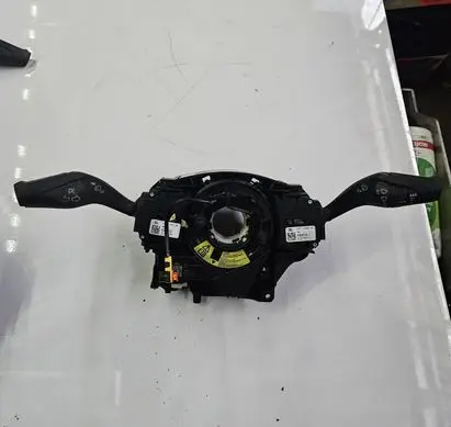 Ford Transit Indicator stalk BK2T3F944BC