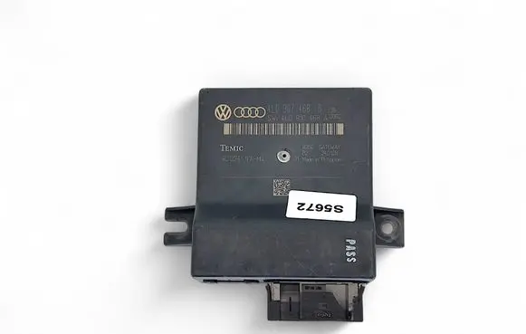 Audi A6 S6 C6 4F Gateway control module 4L0907468B 4L0910468A