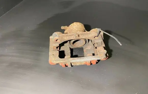 Mercedes-Benz Sprinter W906 Rear brake caliper 0204004483 ZGS002000