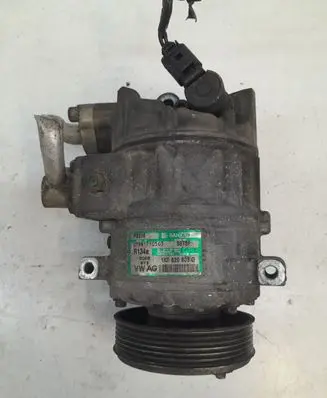 Volkswagen PASSAT B6 Air conditioning (A/C) compressor (pump) 1K0820803Q