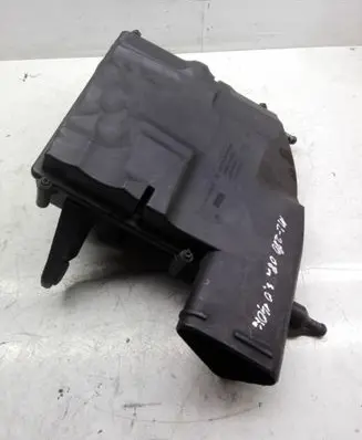 Mercedes-Benz ML W164 Air filter box A6420940304 A6420902101