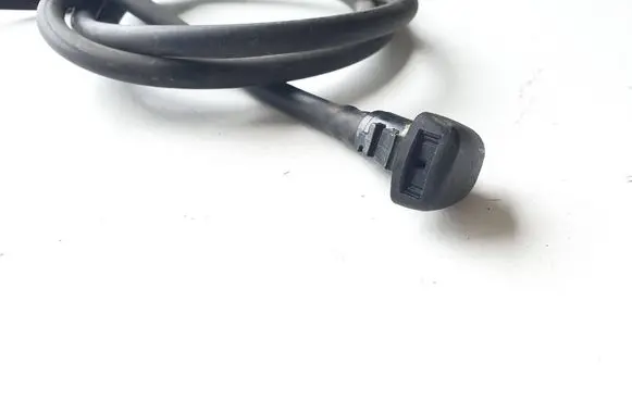 KIA Ceed Windshield washer spray nozzle 