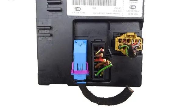 Audi Q7 4L Central body control module 4L0907289A 4L0910289D