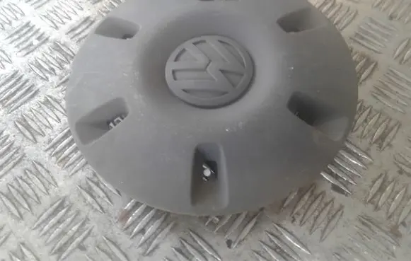 Volkswagen Crafter R16 wheel hub/cap/trim A9064010025