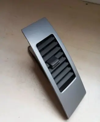 Mitsubishi Outlander Dash center air vent grill 8030A014