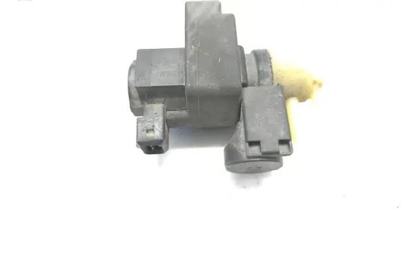Hyundai ix35 Vacuum valve 351202A900 70027202