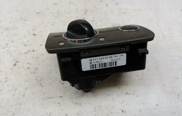 Mercedes-Benz E W211 Light switch A2115450104 2115450104