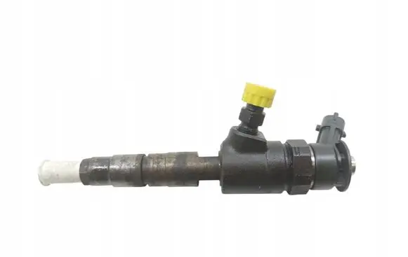 Fuel injector