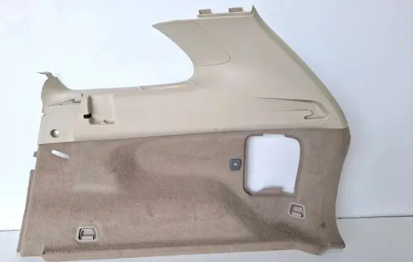 Trunk/boot lower side trim panel