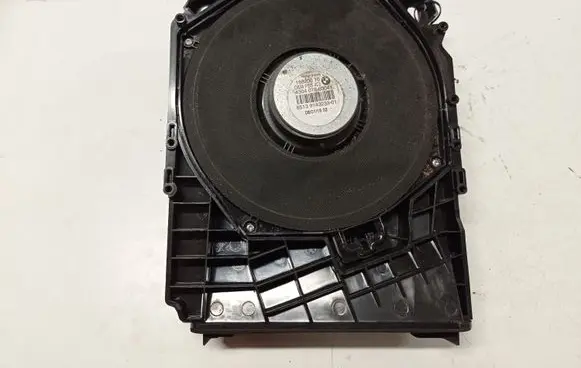 BMW 1 E81 E87 Subwoofer speaker 6513914323301 18820010 430407860041