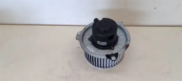 Mazda 323 Heater fan/blower HB111GE7T