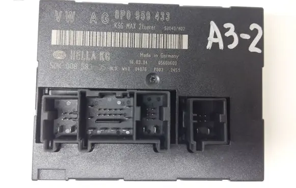 Audi A3 S3 8P Comfort/convenience module 8P0959433