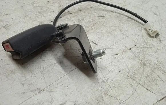Renault Kadjar Rear seatbelt buckle 3096462