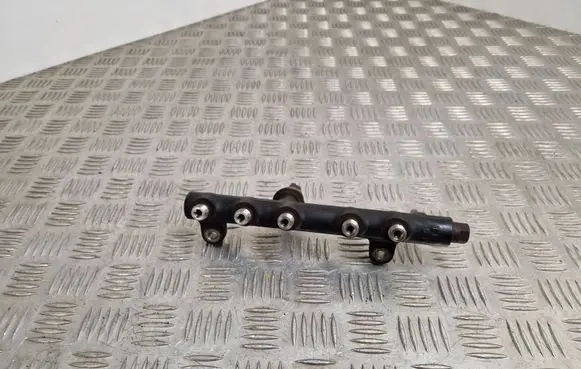 Peugeot 508 RXH Fuel main line pipe 9674300080