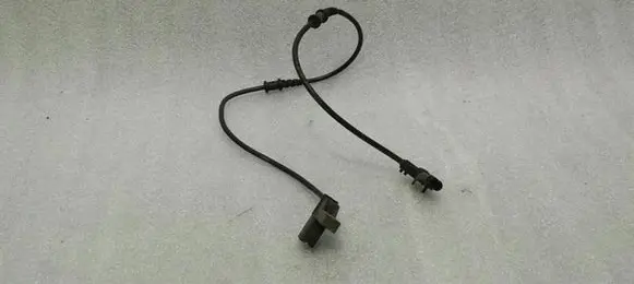 Mercedes-Benz CLK AMG A209 C209 ABS brake wheel speed sensor A2035401505