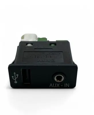 USB socket connector