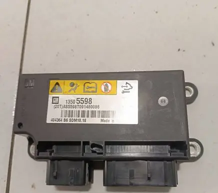 Opel Insignia A Airbag control unit/module 13505598 AS5598T091480086 364B6SDM10