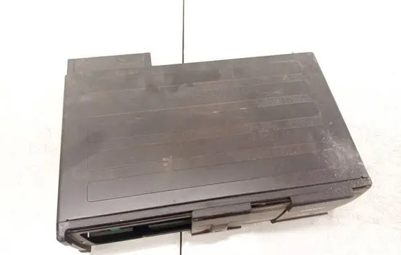 Renault Espace - Grand espace IV CD/DVD changer 8200002656A