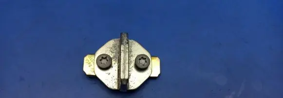 Mercedes-Benz CLK A209 C209 Loading door lock loop/hook striker 2037580003 3704 A2037580011