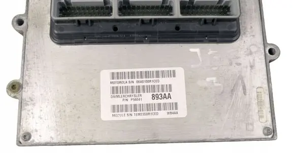 Jeep Grand Cherokee (WJ) Engine control unit/module 06A0100R1CED