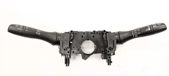 Nissan Qashqai Indicator stalk 16401SD1