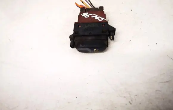 Renault Espace III Electric window control switch 7700875678