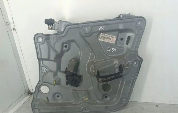 Nissan Primera Front door window regulator with motor 