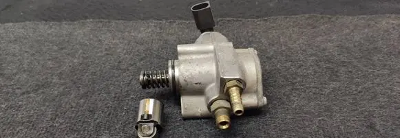 Fuel injection high pressure pump