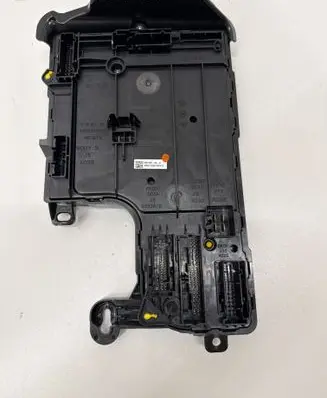 Tesla Model 3 Comfort/convenience module X036 156745502D SVNT22037200PFE