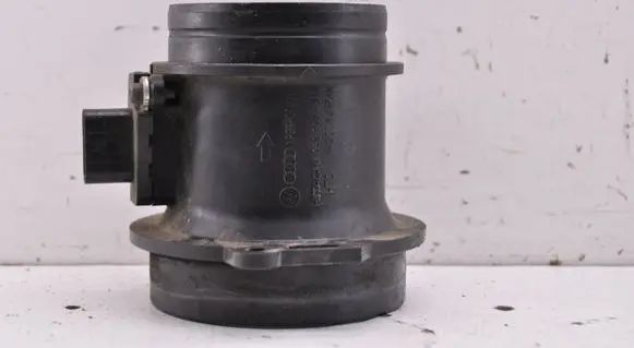 Audi Q5 SQ5 Mass air flow meter 059906461N