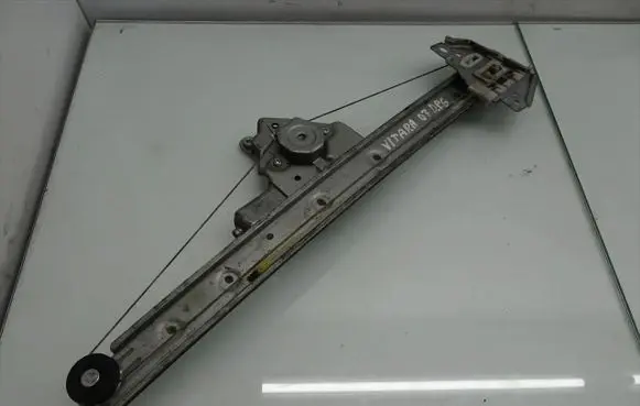 Suzuki Grand Vitara II Rear door window regulator with motor