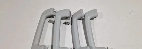 Ford B-MAX A set of handles for the ceiling 