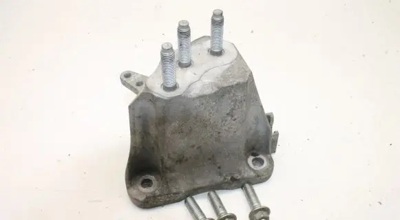 Ford Ecosport Engine mounting bracket GN117M125AA