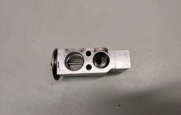 Smart ForFour I Air conditioning (A/C) expansion valve MF4475002550