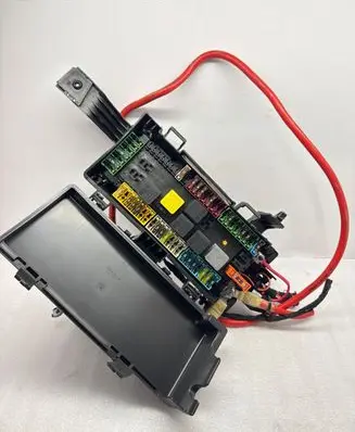 Mercedes-Benz ML W166 Fuse box set A1665460143
