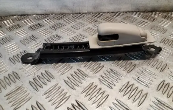 Jeep Grand Cherokee (WK) Seat belt adjustment rail 0XE258D1AC
